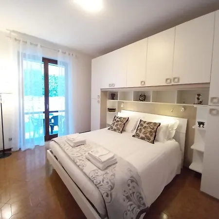Apartment Le Grigne Oliveto Lario